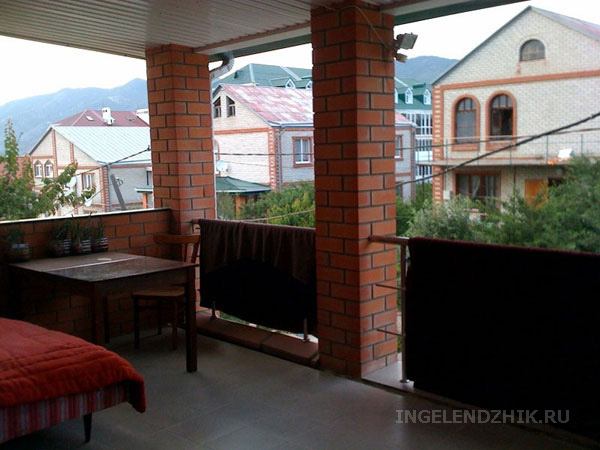 Gelendzhik private sector. Photo of the terrace for Room 2 and Room 4