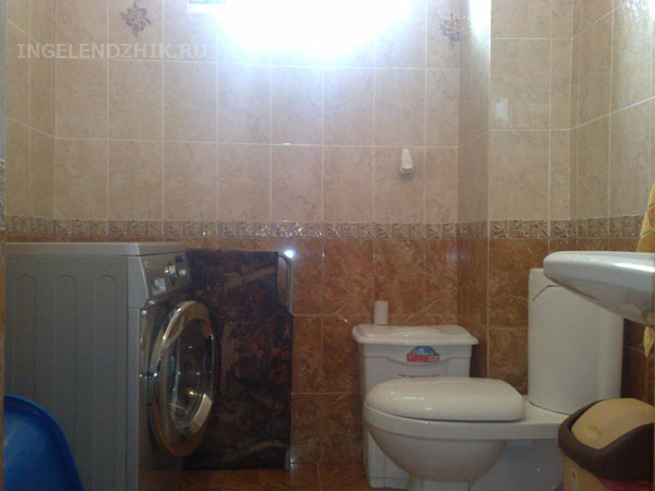 Gelendzhik private sector. Photo of the toilet 2 for Room 2 and Room 4