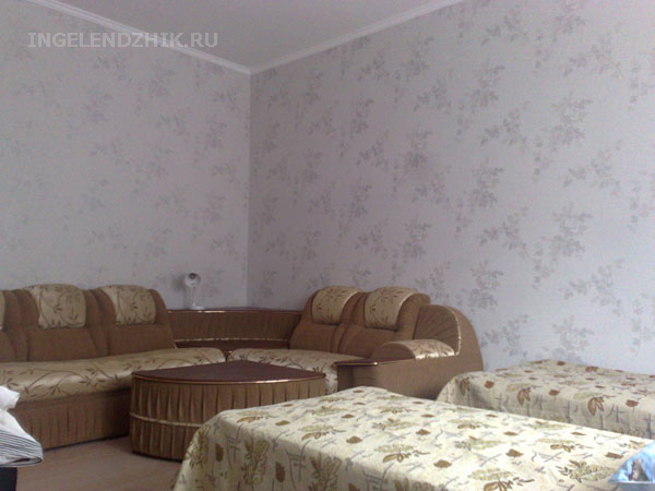 Gelendzhik private sector. Photo of the room 4 triple