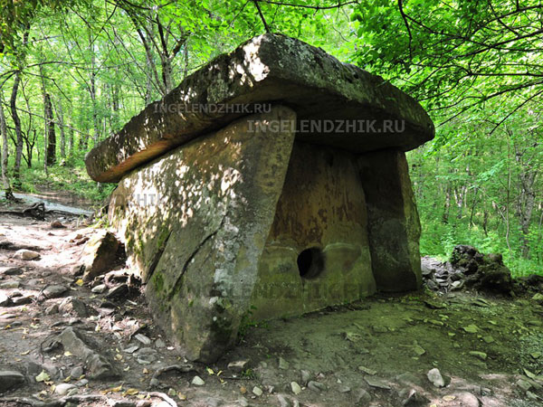 Photo of the dolmen of Gelendzhik